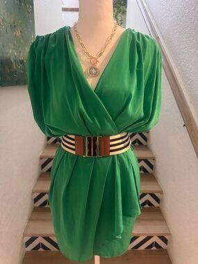 YaYa Aflalo Green Draped V-Neck Dress with Striped Waist Belt Size SM Spring